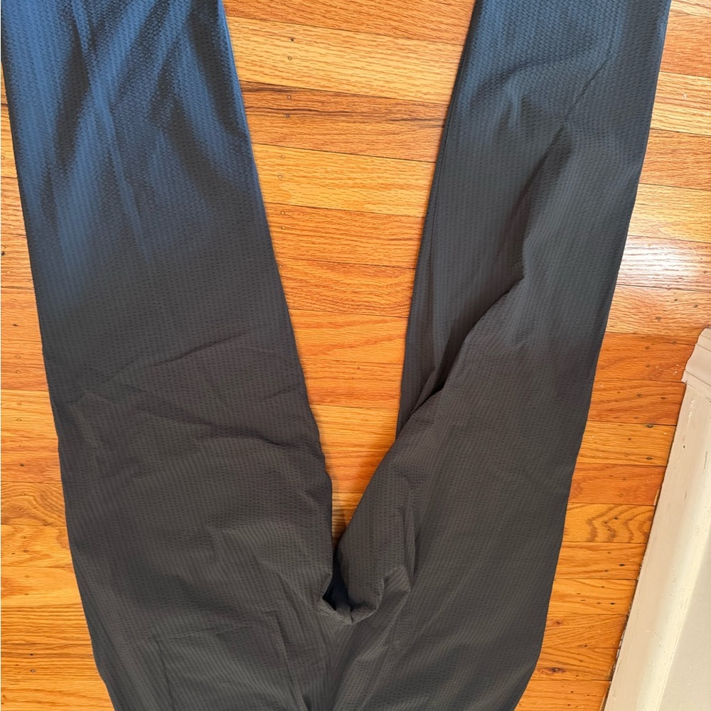 Lululemon Dark Gray Textured Pants XL joggers - Picture 5 of 5